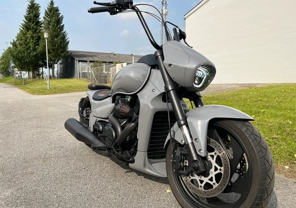 Suzuki VZR 1800