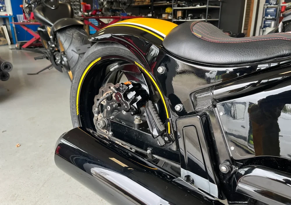 Suzuki VZR 1800 - Image 3