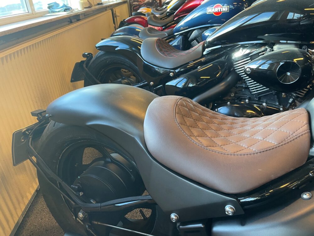 Custom bagskærm M800 Intruder - Image 4