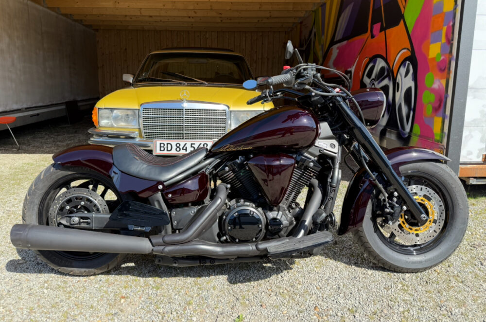 Custom Yamaha XVS1300 Midnight Star