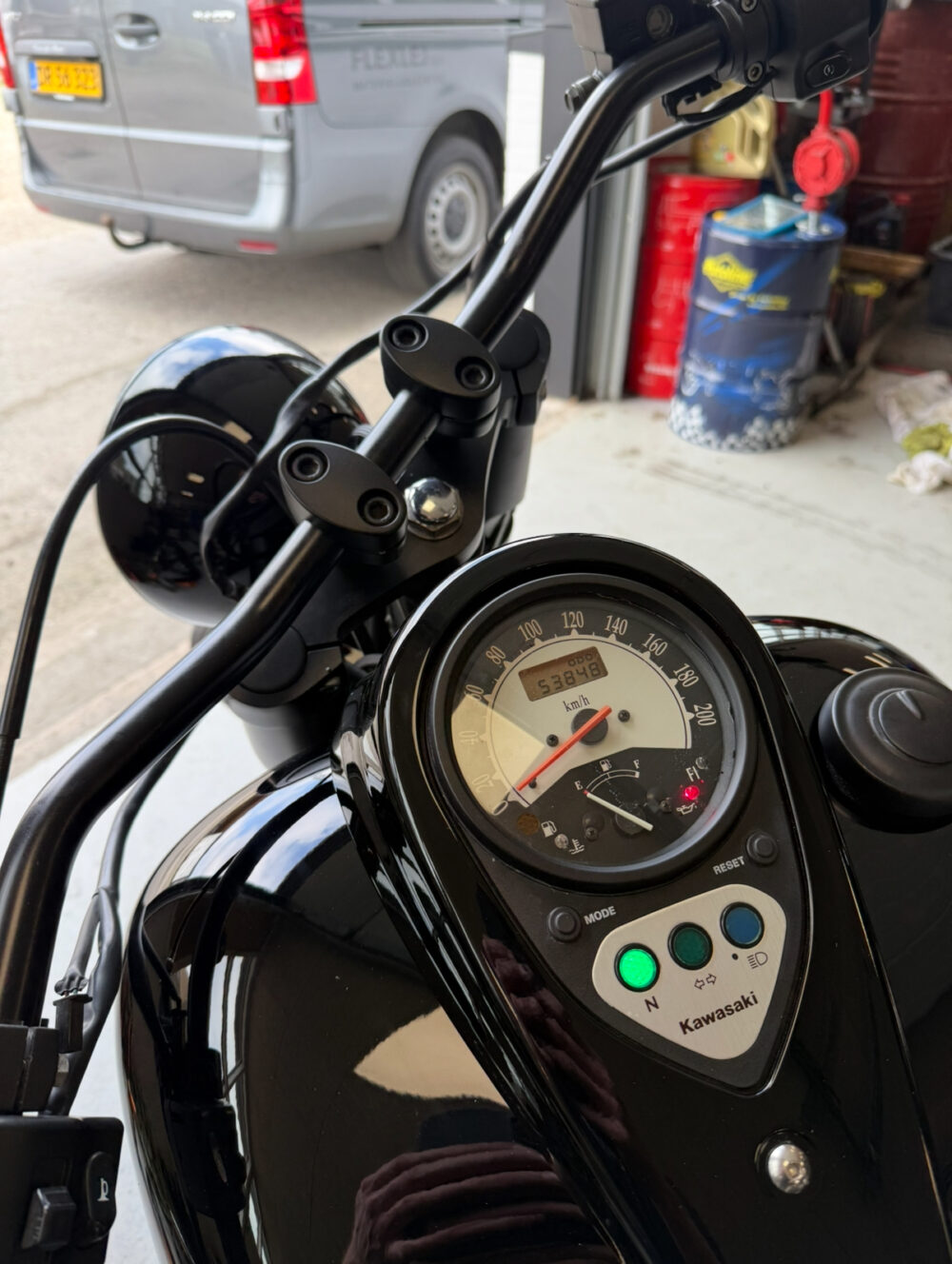 Custom VN900 - Image 2