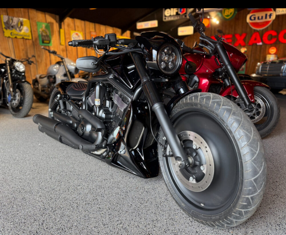 HARLEY DAVIDSON V-ROD SPECIAL - Image 4