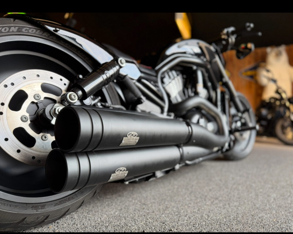 HARLEY DAVIDSON V-ROD SPECIAL - Image 3