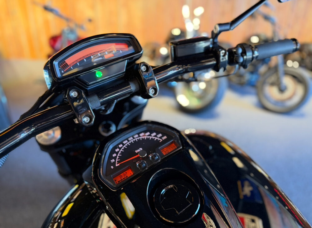 SUZUKI VZR1800 Custom - Image 2