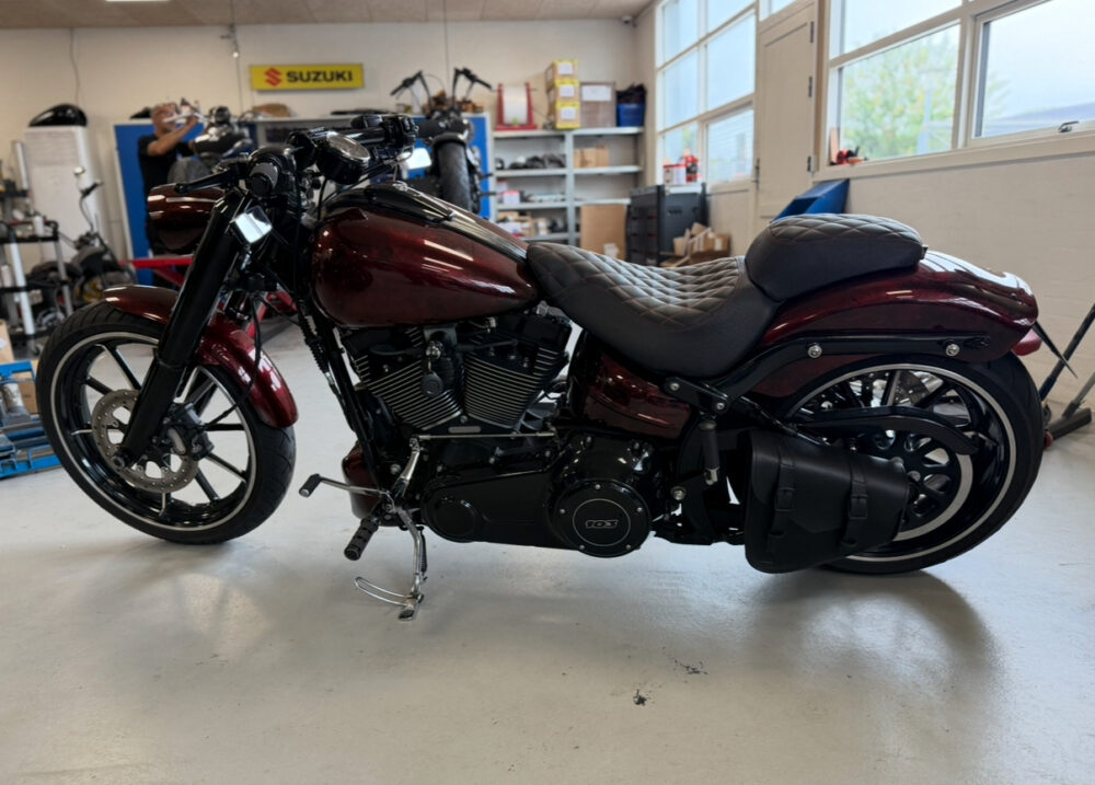 Harley Davidson Breakout - Image 4